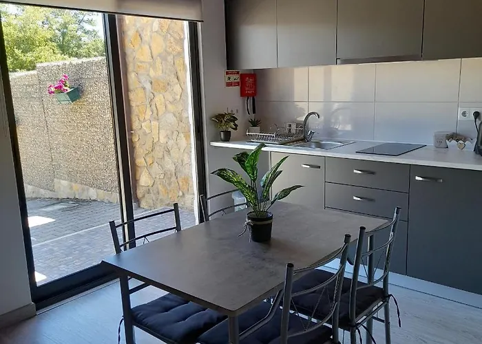 Village Casa Village * Λεϊρία